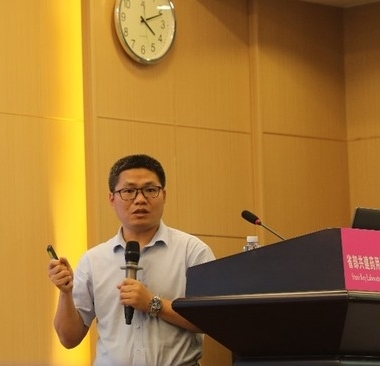 乐投网页版创新论坛第一千五百二十九讲：二氧化碳还原分子催化剂