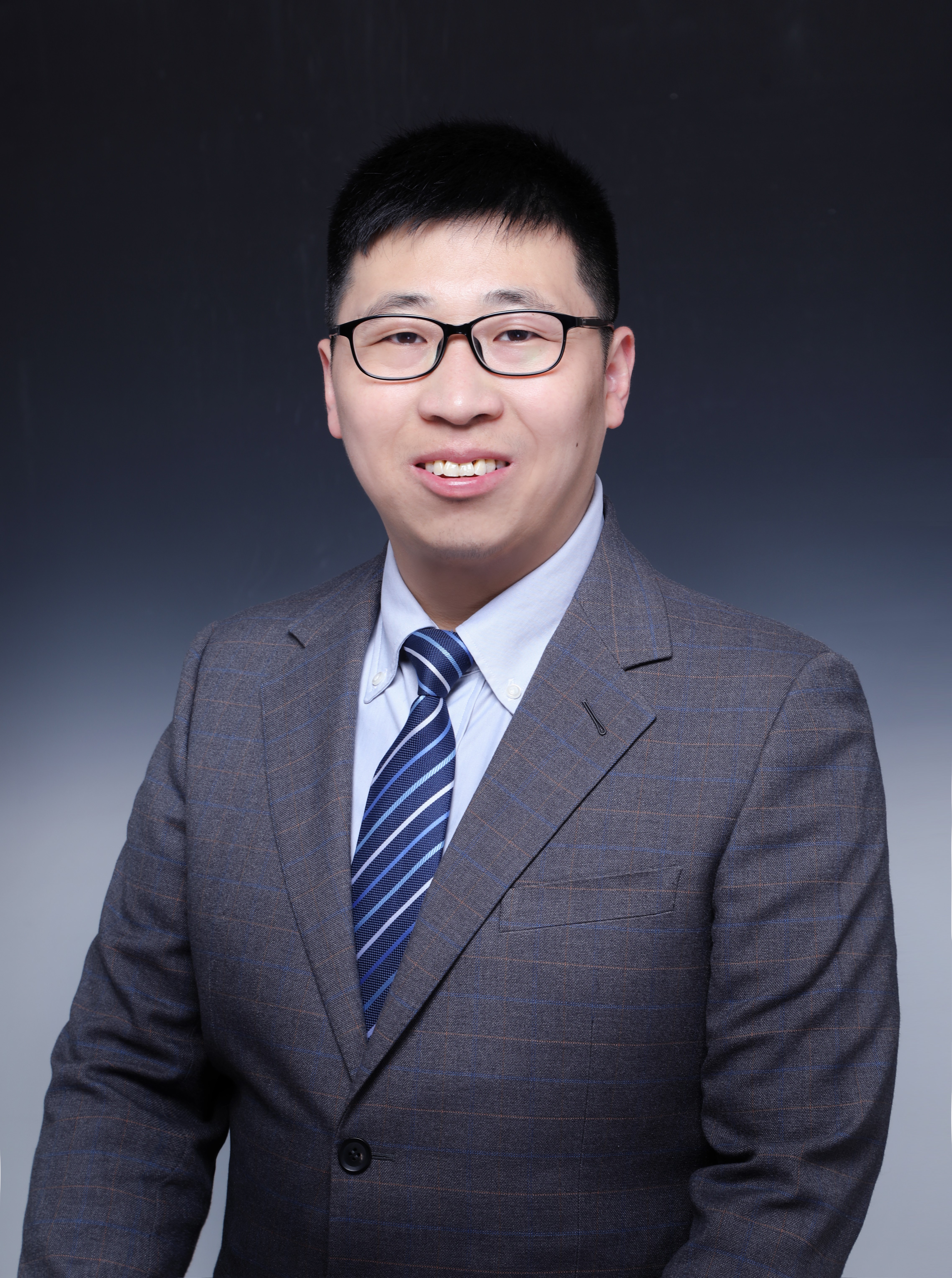 乐投网页版创新论坛第一千七百七十四讲：结构明确碳（新型）同素异形体人工全合成初探