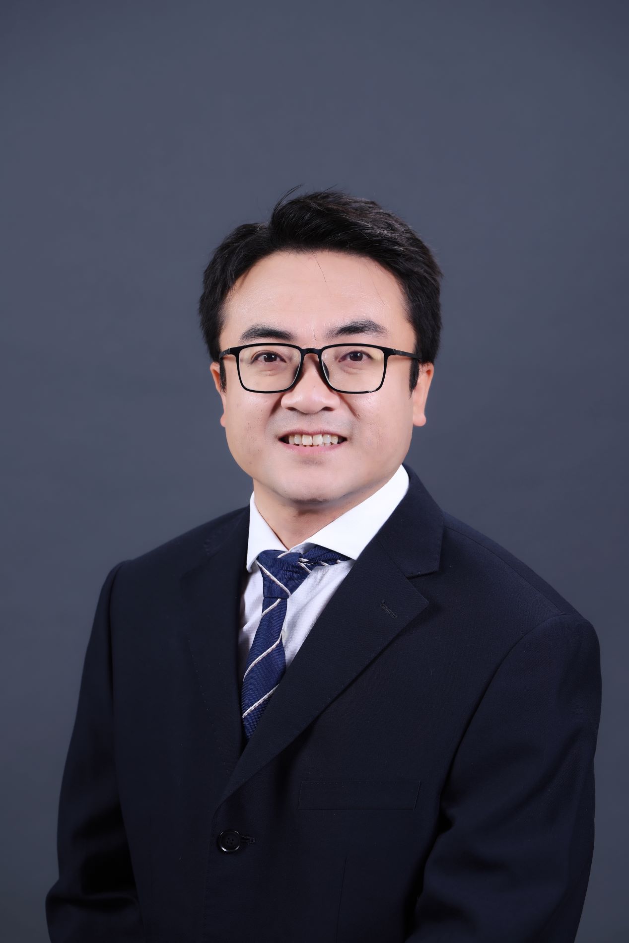 乐投网页版创新论坛第一千九百零一讲：Deep learning method for very high dimensional parabolic PDEs and HJB equations 