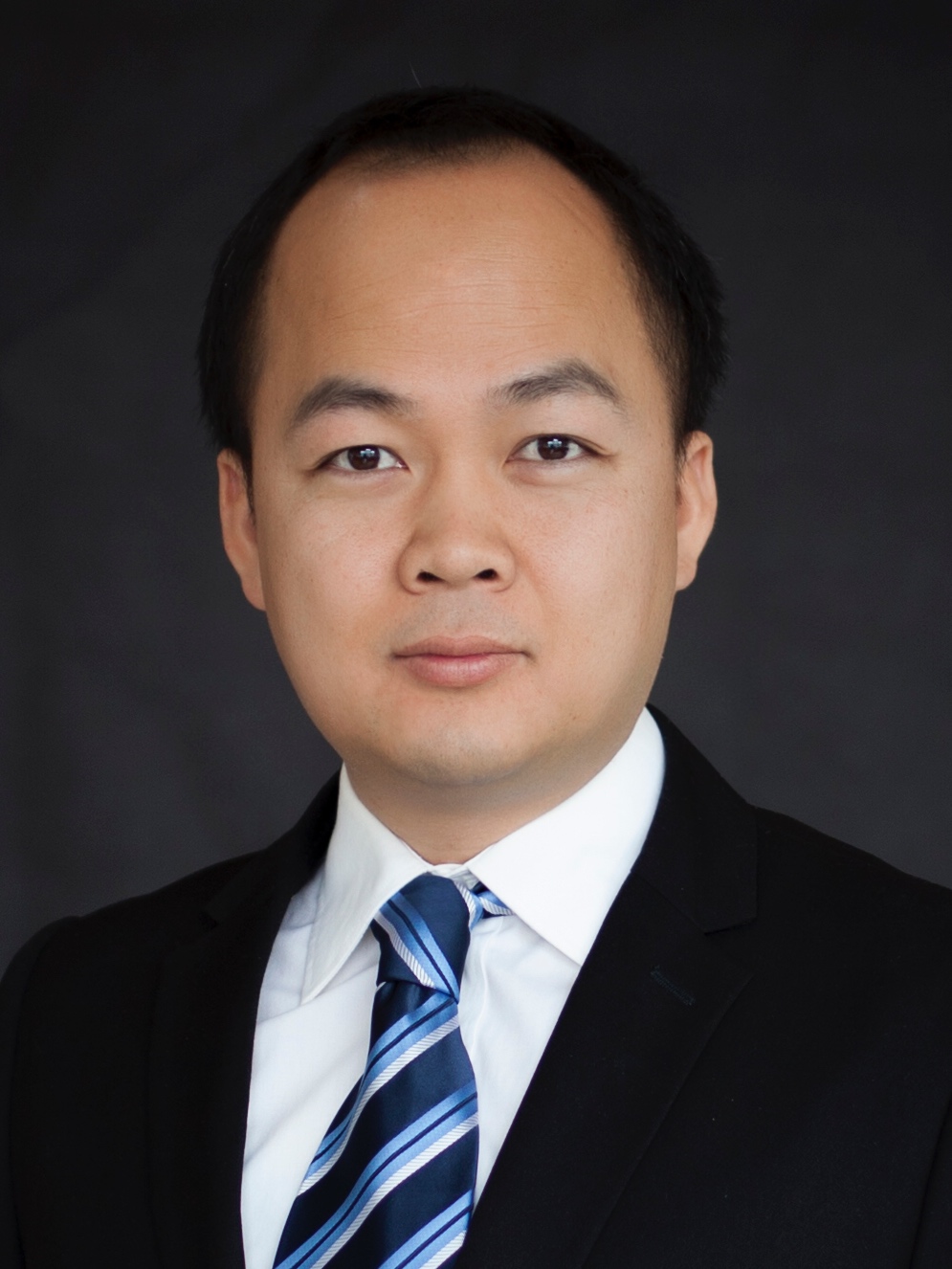 乐投网页版创新论坛第一千六百六十三讲：极紫外激光解离质谱