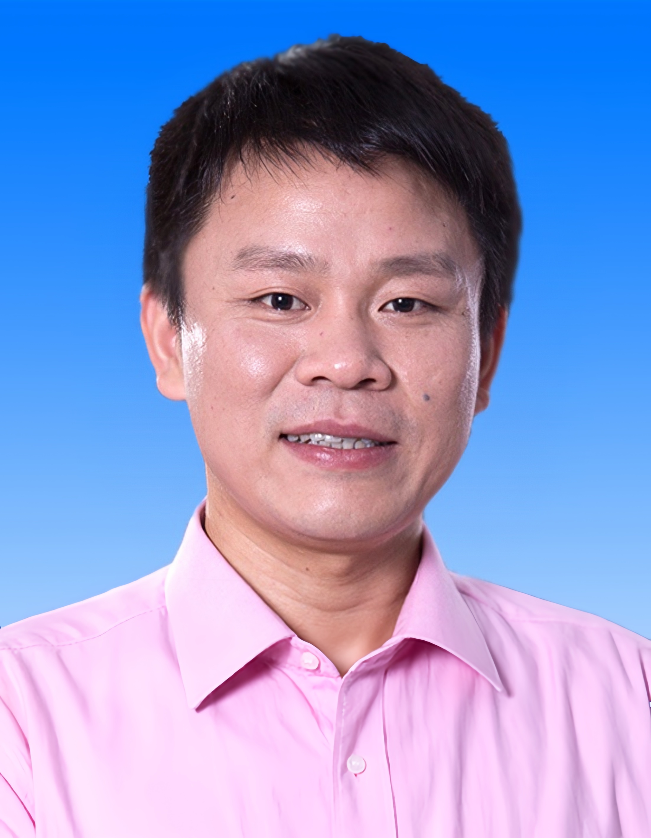 乐投网页版创新论坛第一千六百零七讲： 低配位低价过渡金属氮杂环卡宾化学